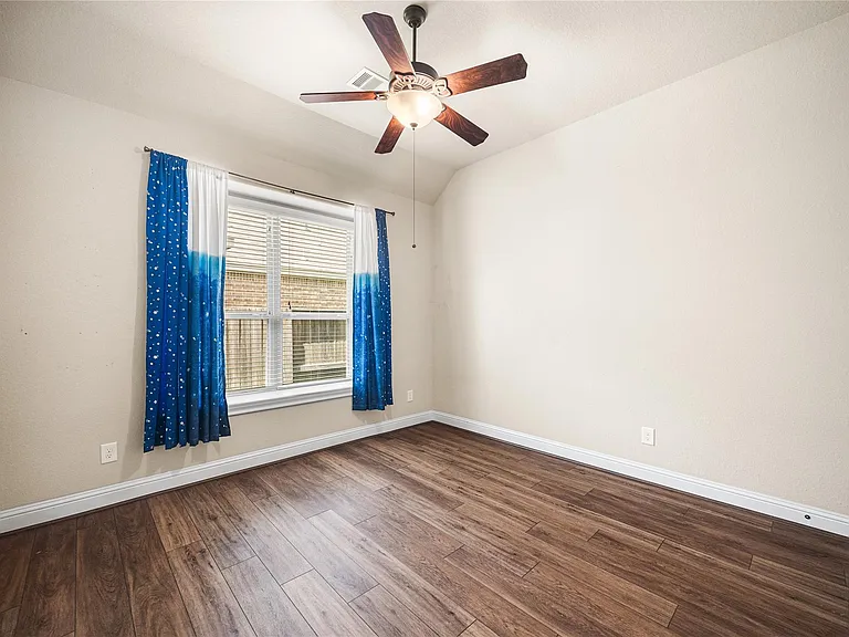 9614 Blackberry Terrace Dr — Photo 33