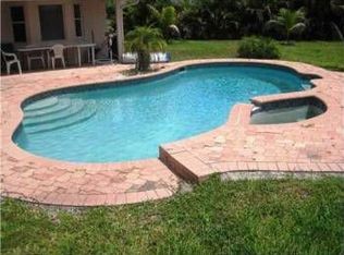 5900 SW 89th Ln, Cooper City, FL 33328