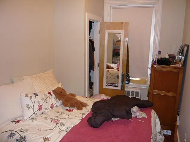 435 Hanover St #3D — Photo 3