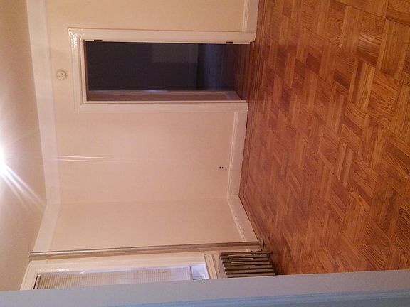 2nd image of 70 Hausman St