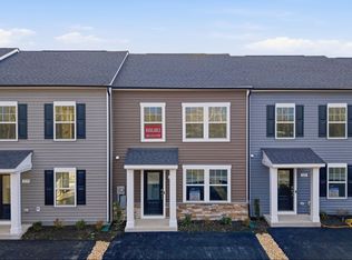 121 Courthouse Dr, Martinsburg, WV 25404