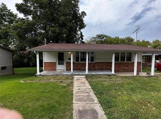 413 Brookside Ln, Hillsboro, MO 63050