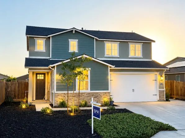 7711 Martian River St, Bakersfield, CA 93311
