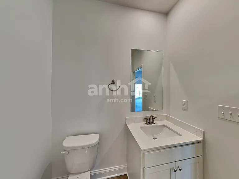 206 Rustic Barn Ct — Photo 8
