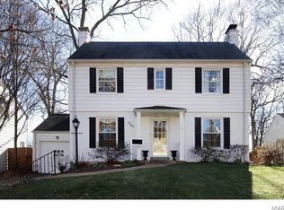 320 Oakley Ln, Saint Louis, MO