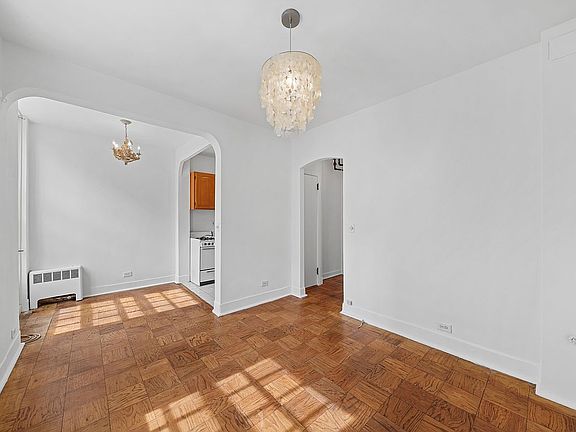 5th image of 508 E 78th St APT 6K