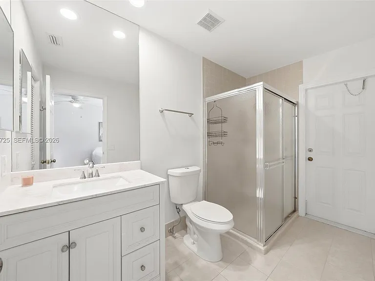 11008 Boca Woods Ln — Photo 27