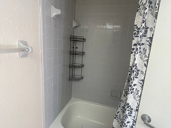 4th image of 7624 Sugar Bend Dr #7624