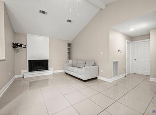 8049 Summa Ave APT D, Baton Rouge, LA 70809