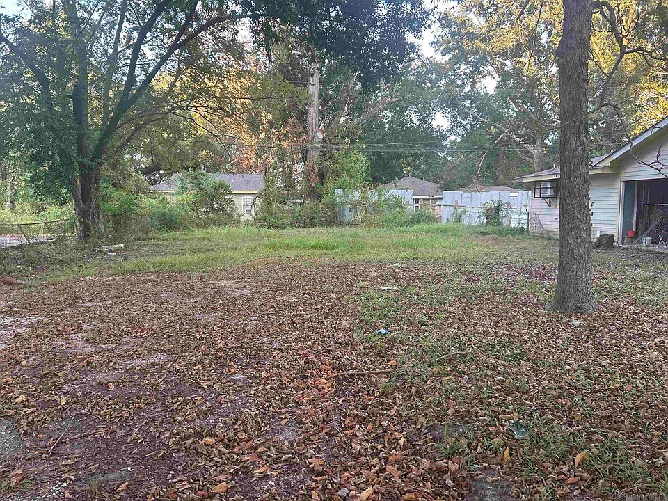 2nd image of 5248 Hammond St