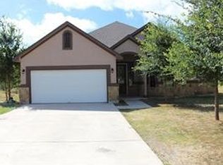 147 Casa Blanca Dr, Del Valle, TX 78617