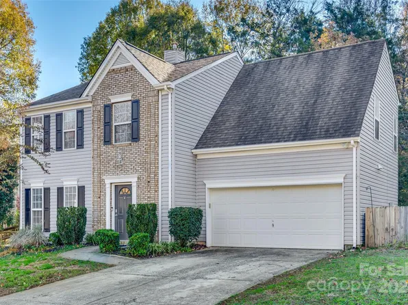 14320 Carolina Forest Ct, Charlotte, NC 28273