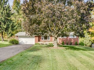 1900 Woodland Park Ave SE, East Canton, OH 44730