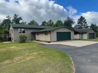 1929 Lakeview Dr SW, Bemidji, MN 56601