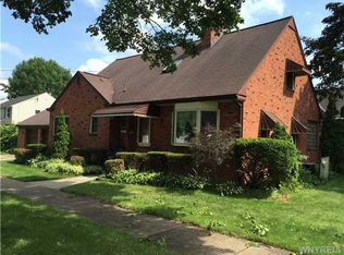 8405 Pershing Ave, Niagara Falls, NY