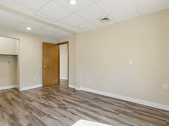 4th image of 66 Cazenovia St APT 2