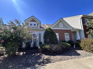 925 Seven Oaks Blvd, Smyrna, TN 37167