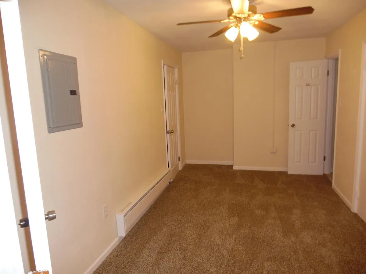 1 bed, 600 sqft, $925 — Photo 4