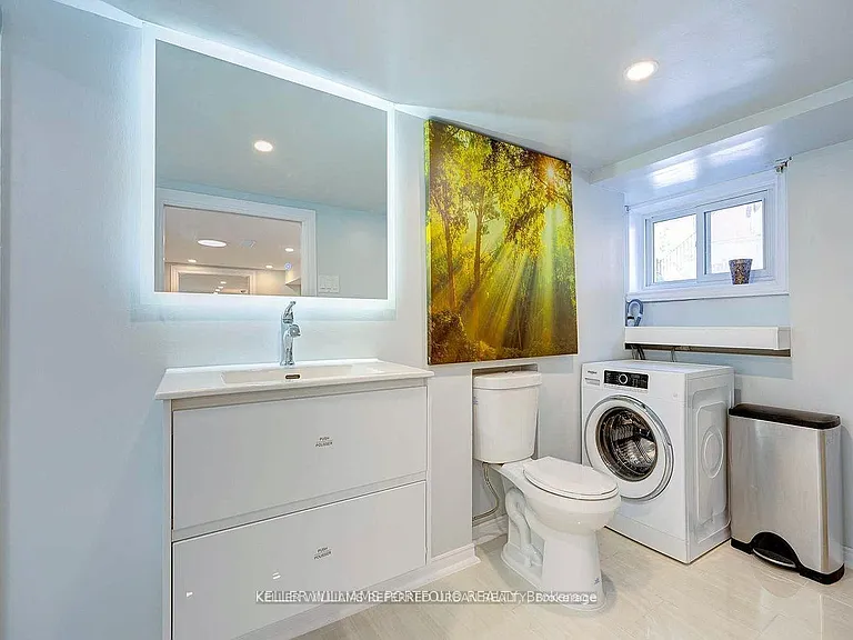 431 Kingston Rd #LOWER — Photo 23