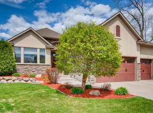 11681 Saint Andrews Cir, Minneapolis, MN 55449