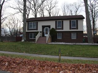 12 Hickory Hill Rd, Jackson, NJ 08527