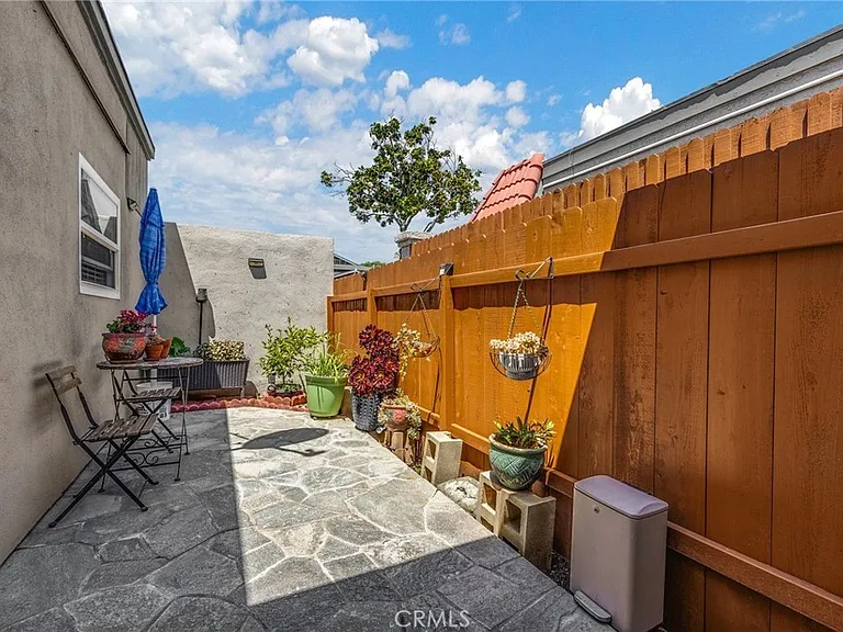 2630 Andover Ave #4B — Photo 3