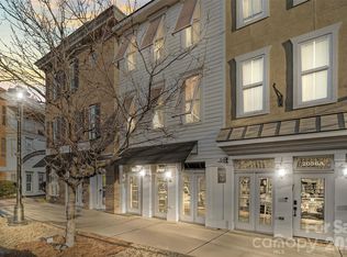 2060 Ayrsley Town Blvd, Charlotte, NC 28273