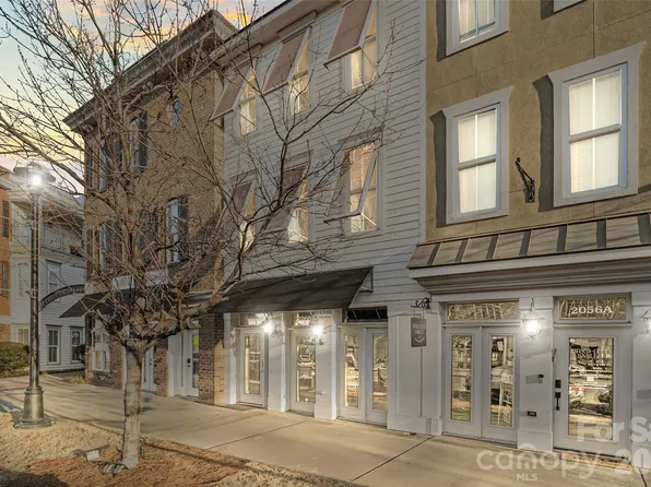 2060 Ayrsley Town Blvd, Charlotte, NC 28273