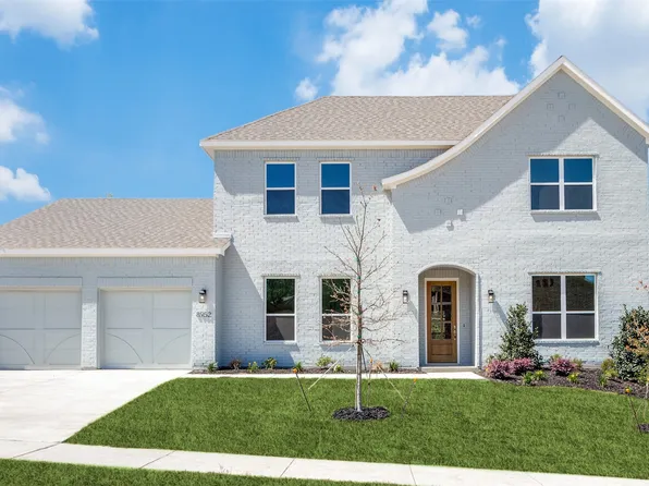 8952 Armstrong Ct, Benbrook, TX 76126