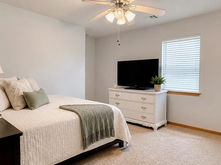 704 Bryton Ct — Photo 10