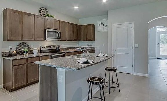 3rd image of 5263 Dragonfly Dr #1