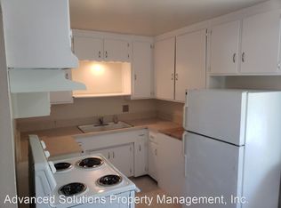 1994 10th St, Redding, CA 96001