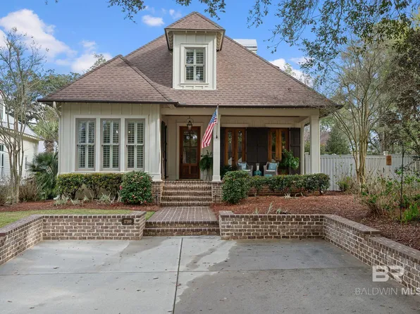 17189 Tennis Club Dr, Fairhope, AL 36532