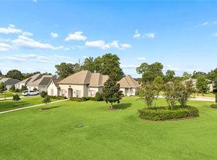 924 Great Southern Dr, Abita Springs, LA 70420