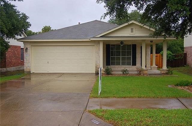1st image of 1004 Moser River Dr