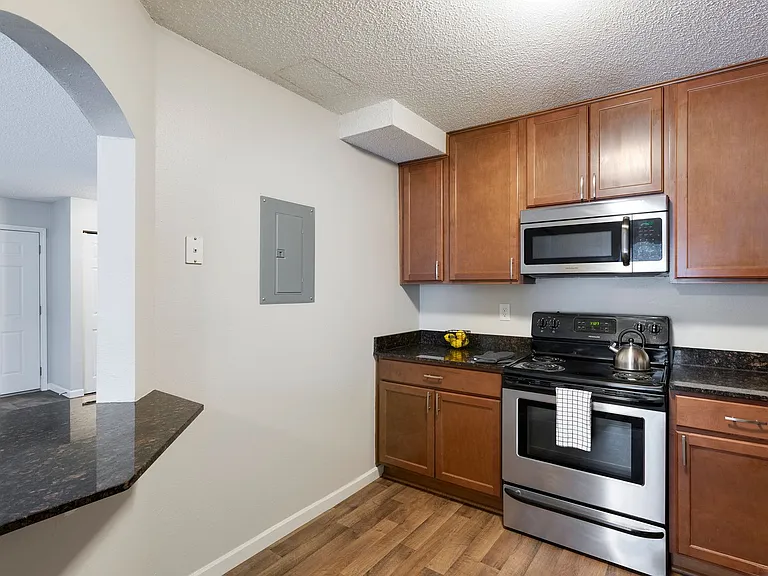Shannon Glen Townhomes — Photo 5
