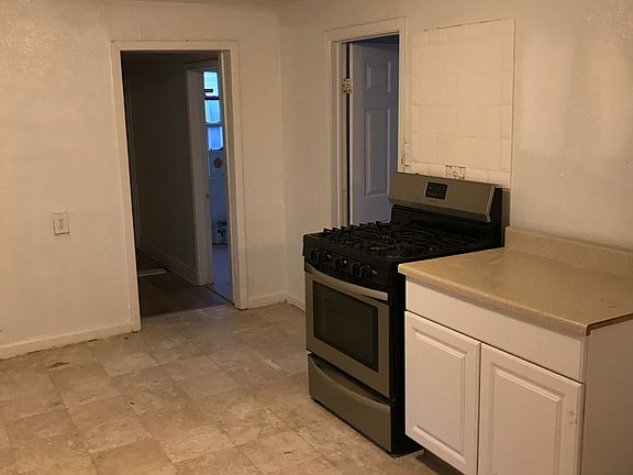 5th image of 705 Kimbrough St