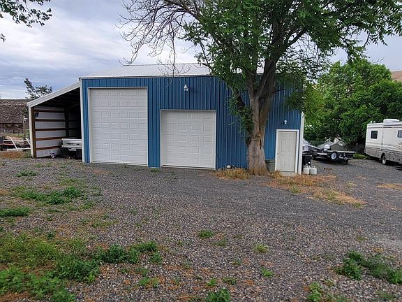 2nd image of 1303 4th St