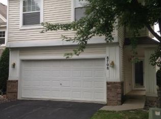 8708 N Bay Dr, Chanhassen, MN 55317