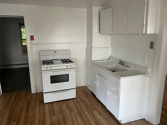 2nd image of 231 Water St #1