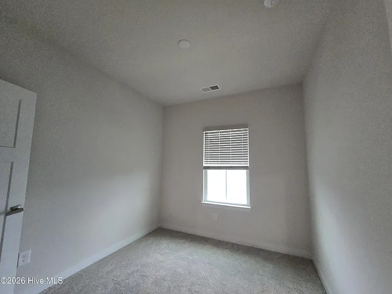 302 Fost Blvd — Photo 11