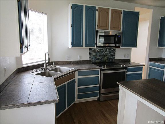 5th image of 10749 Jordan Court