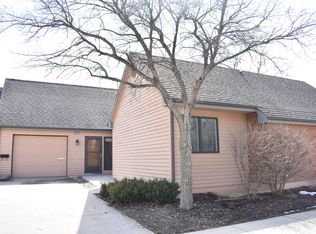 2226 Hamilton Dr, Ames, IA 50014