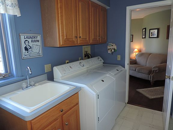 5th image of 18 Shannon Cres