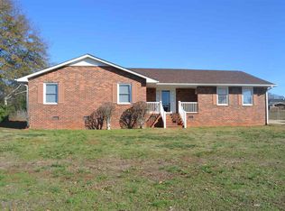 417 Greenmeadow Cir, Anderson, SC 29626