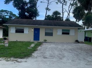 1550 Virginia Ln, Englewood, FL 34223