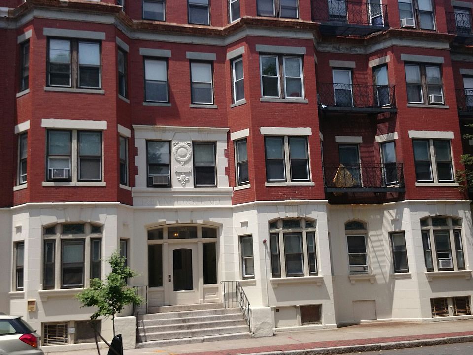 2nd image of 171 Hemenway St APT 15