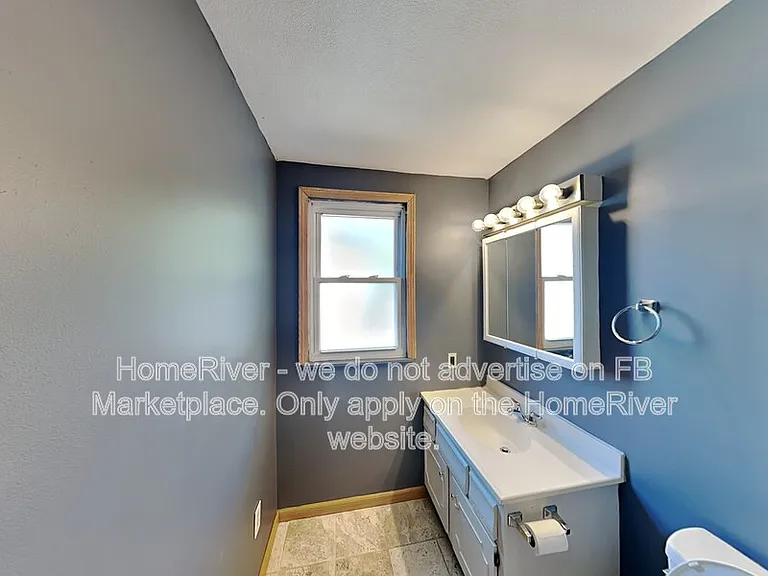 502 Tingley Ave — Photo 8