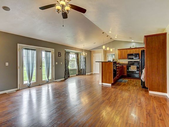 5th image of 1381 Pelican Hill Ct