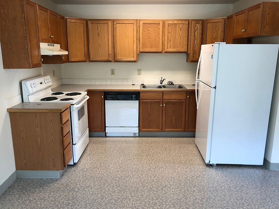 2nd image of 1313 Selief Ln APT 15